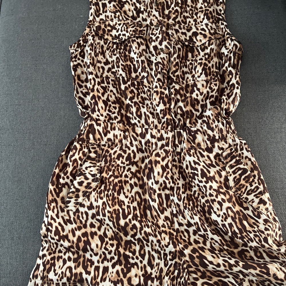 NWT sleeveless romper